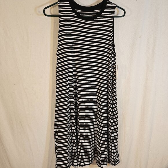 Time and Tru Sleeveless Striped Dress -- ITEM #2031 - Picture 1 of 2